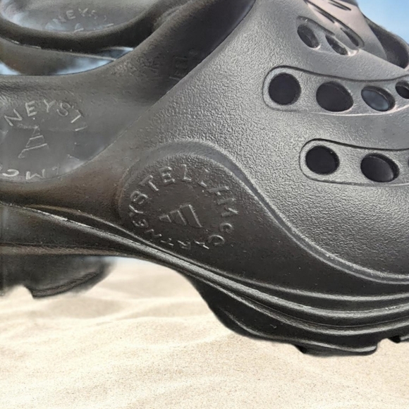 SALE Adidas x Stella McCartney Slides - Size 8 - Picture 4 of 5